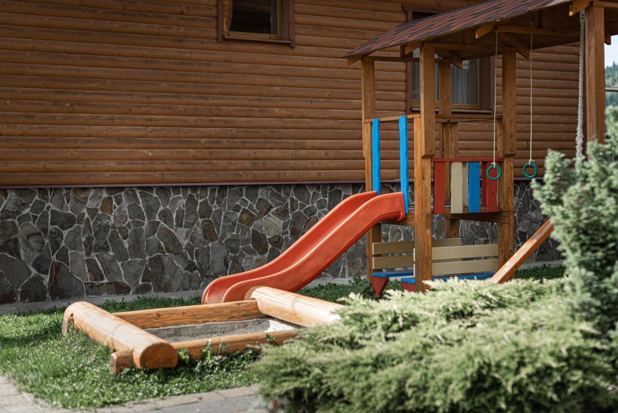 Aura Karpat Hotel Bukovel Kültér fotó